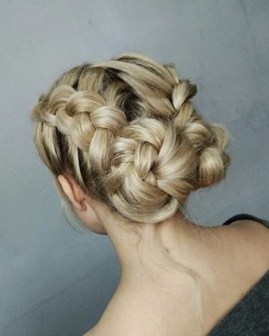 Дария Базарова - Плетение волос