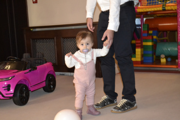 Володимир Коломійцев - Детский праздник