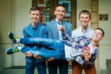 Ігор Чорній - Выпускной 
