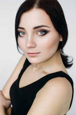 Анастасия Петкевич - Праздничный макияж