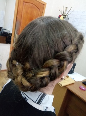 Юлия Близнюкова - Плетение волос