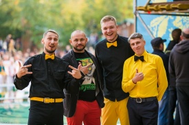 Позитивні ведучі - Ведущий мероприятий
