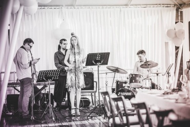 Chrystyna Jazz Band / Христина Лугова - Живая музыка
