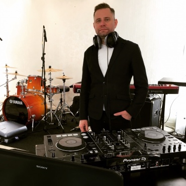 Александр  - Dj на праздник