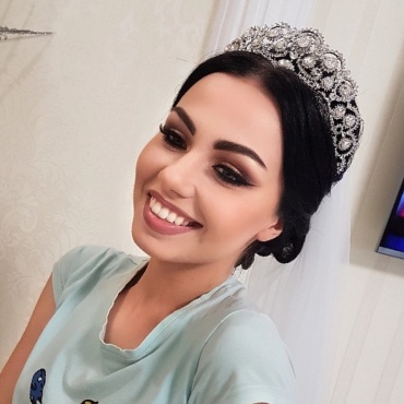 Макияж на любое событие и мероприятие))