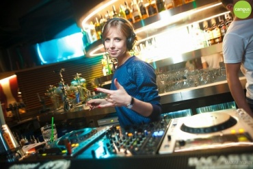 Алёна Максимова - Dj на праздник