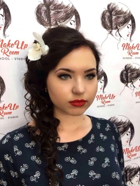 Марина Чепижная - Праздничный макияж