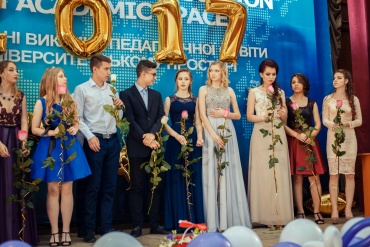 • 1 час репортажной  съемки
• Около 150-200 фотографий в цветокоррекции, тоновой обработке и легкой ретуши;
• Всё фото в высоком разрешении и наилучшего качества.

Запись бронируемой даты осуществляется с предоплатой 30%.Вторая часть оплаты в день съемки