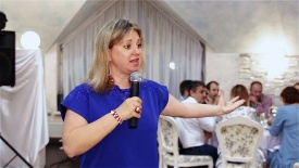 Анна  - Ведущий мероприятий