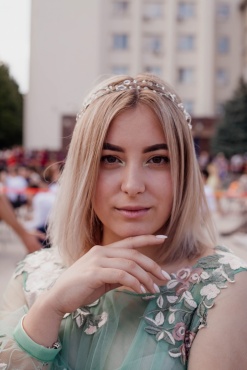 Лиза - Выпускной