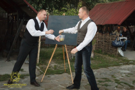 Promotion Studio - Картина золотом