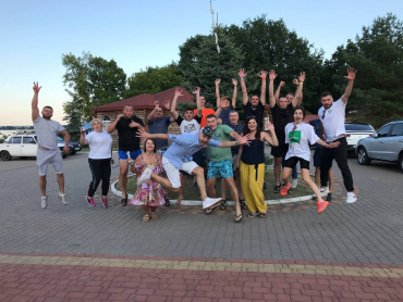 Максим - Team Building