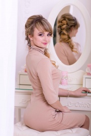Дария Базарова - Парикмахер-стилист 