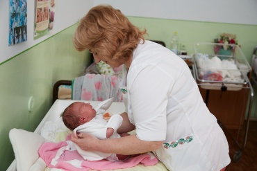 Василь Костяк - Выписка из роддома