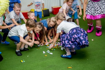 Игорь  - Съемка детского Дня Рождения